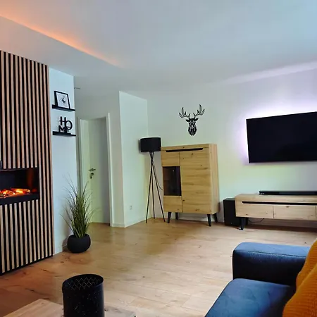 Platzhirsch Fuer 2 - 4 Pers.